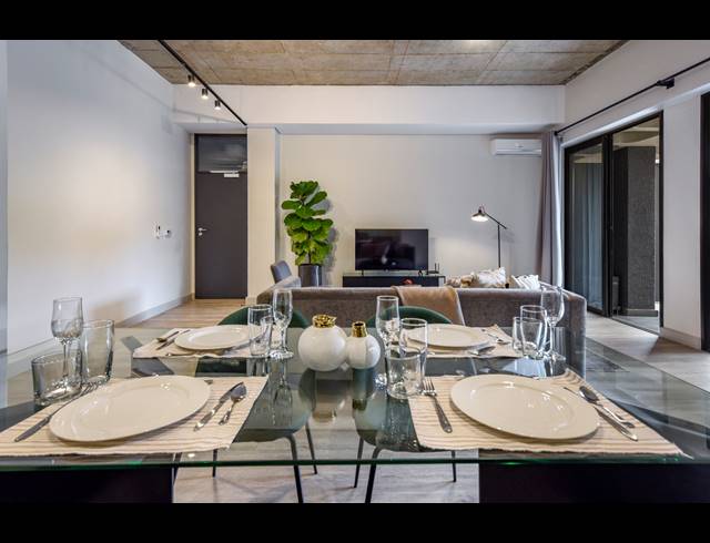 2 BEDROOM APARTMENT FOR SALE IN SANDOWN